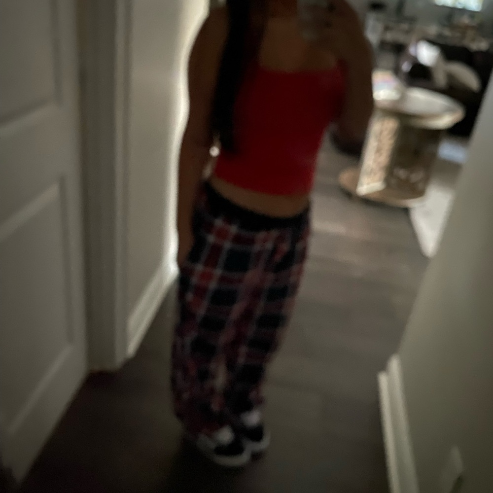 Meet your Posher, Adaly